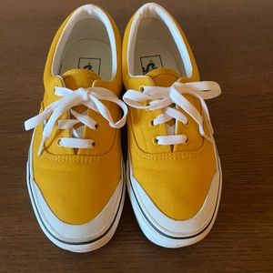 Mango vans